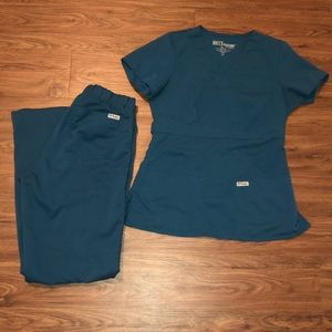 Grey’s Anatomy scrub set